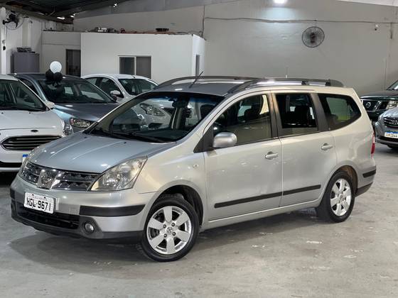 NISSAN GRAND LIVINA 1.8 SL 16V FLEX 4P AUTOMÁTICO